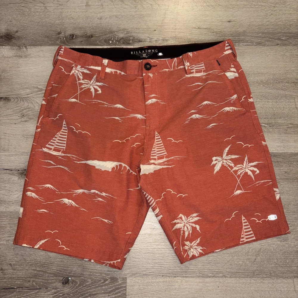Billabong Sailboat Beach Board Shorts Men's 38 Red Pockets 21 Inch Length Red